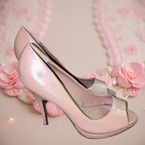 Cute! Aldo platform peep toe heels size 8.5 almost nude